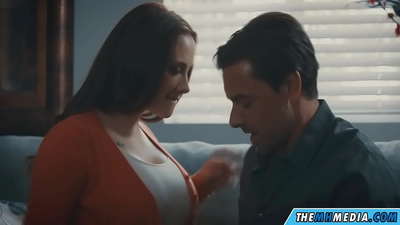 Ռոմանտիկ սեքս լավ կիսանդրի մայրիկի հետ